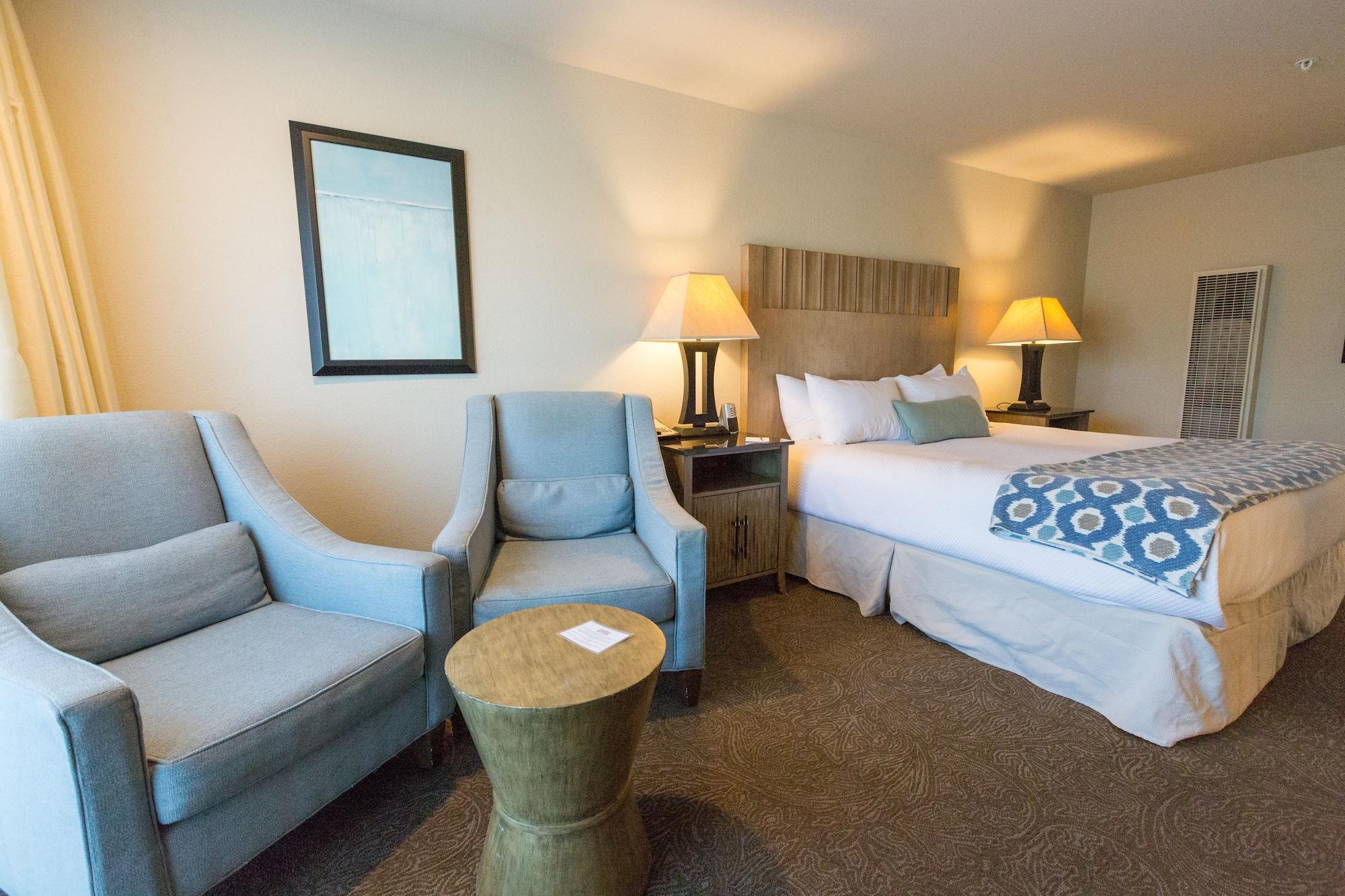 Cambria Landing Inn And Suites Exterior foto